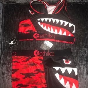 Ethika set